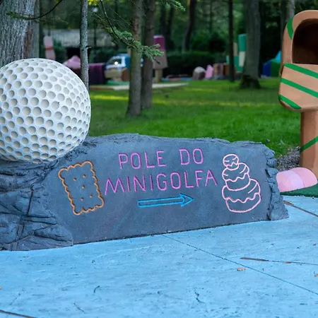 Campingplads I Pole Namiotowe River Park