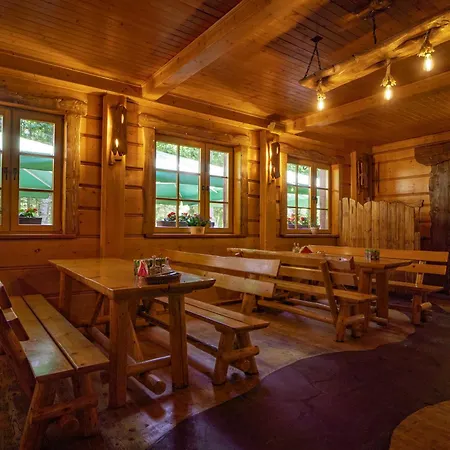 I Pole Namiotowe River Park