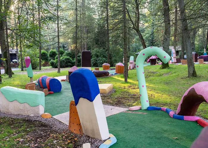 I Pole Namiotowe River Park * Zator