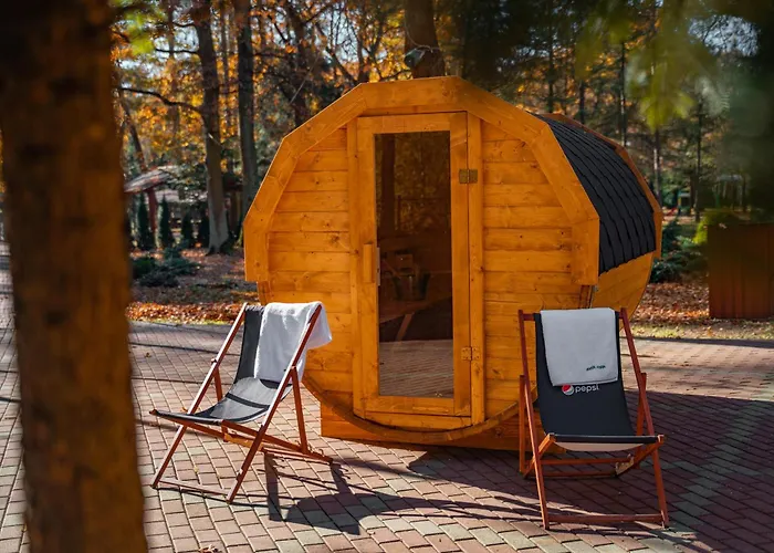 I Pole Namiotowe River Park Kemping