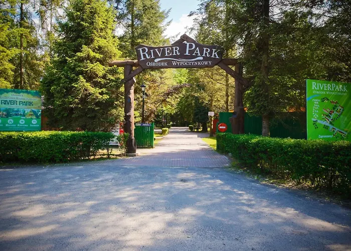 I Pole Namiotowe River Park *